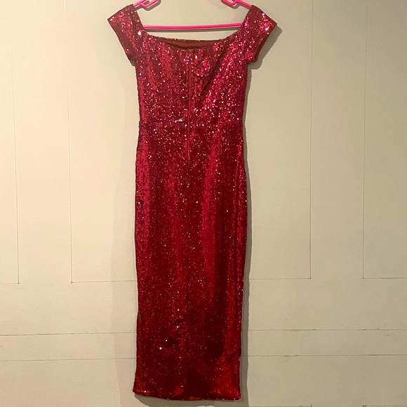 Sequin Body-Con Dress - Picture 2 of 3